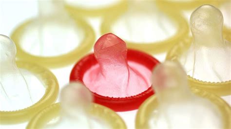 rubber banned india blocks ‘repulsive condom ads on tv before watershed — rt world news