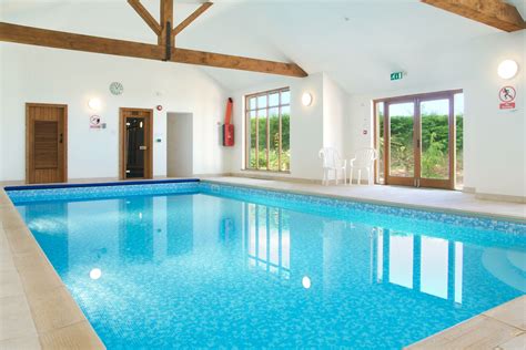 holiday in devon self catering cottages with indoor pool