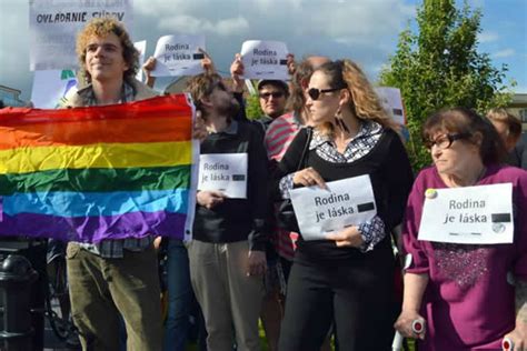 Slovak Marriage Gay Adoption Referendum Fails