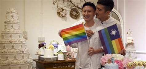 taiwan becomes first asian country to legalise same sex marriage
