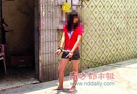 検挙した売春婦に縄をかけ街を引き回した警察に非難の声 最近の中国のニュースから 楽天ブログ
