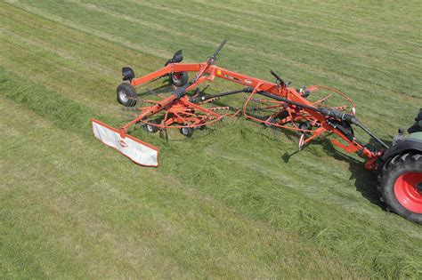 twin rotor rakes ga  kuhn farm machinery