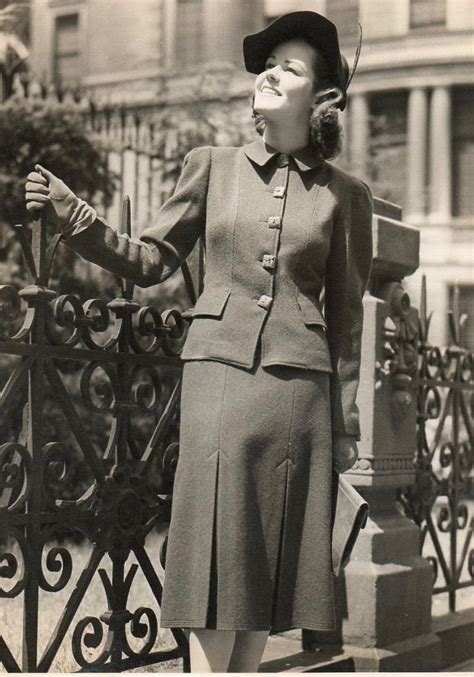 Pin Di 1930s 1940s Women S Fashion Su 1930s Suits