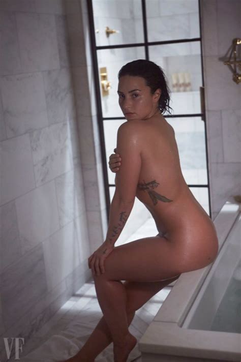 sexiest singers naked hotcelebrities
