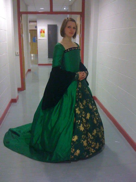 Georgi S Costumes Anne Boleyn