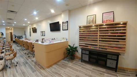 happy nails spa    reviews nail salons  center