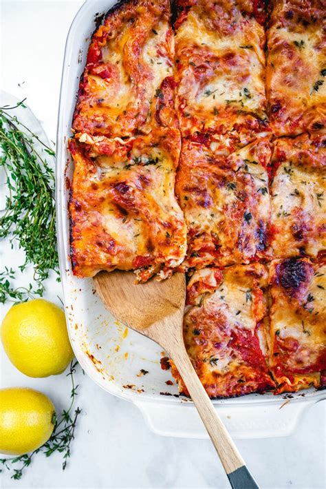 vegetarian lasagna  ricotta  couple cooks