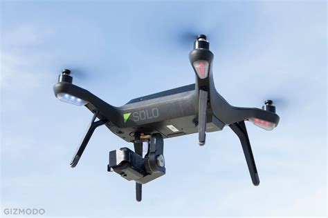 drs  solo drone promises airborne footage   learning curve gizmodo australia