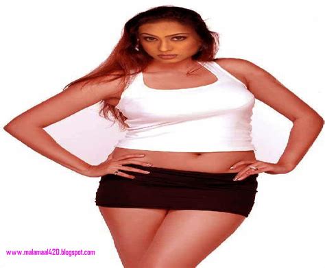 popy bangladeshi hot sexy actress in navel and semi naked