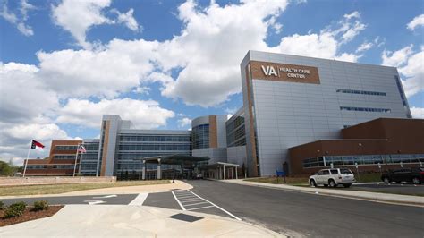 heavy hitters va charlotte health care center opens door  care