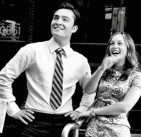 black and white blair waldorf chair chuck bass couple gossip girl relationship smile