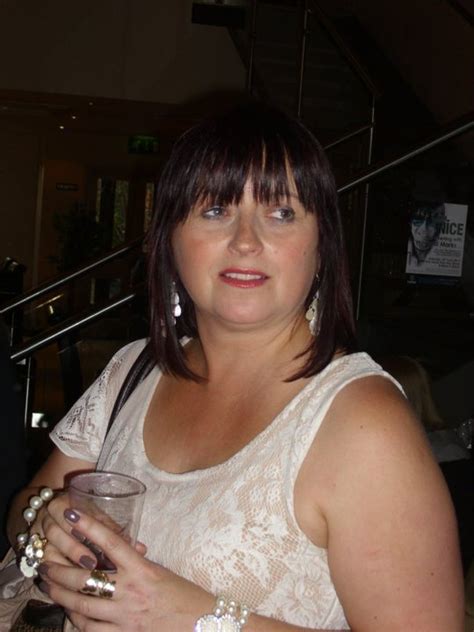 Onthelookoutgirl 45 From Nottingham Is A Local Granny Looking For
