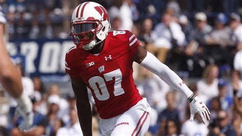 wisconsin receiver quintez cephus charged with felony