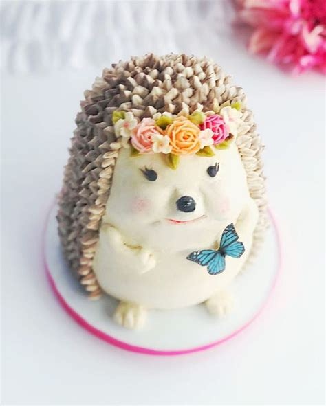 hedgehog cake buttercream   hedgehog cake cake hedgehog