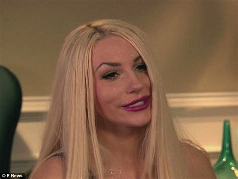 Courtney Stodden 19 Confirms Shes Engaged For Second Time To Ex Doug