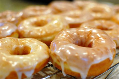 homemade glazed donuts krispy kreme doughnut copycat recipe