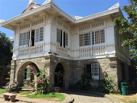 iloilo city mansion philippine houses filipino house filipino architecture