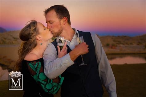 How To Prepare For Your Las Vegas Engagement Photo Session