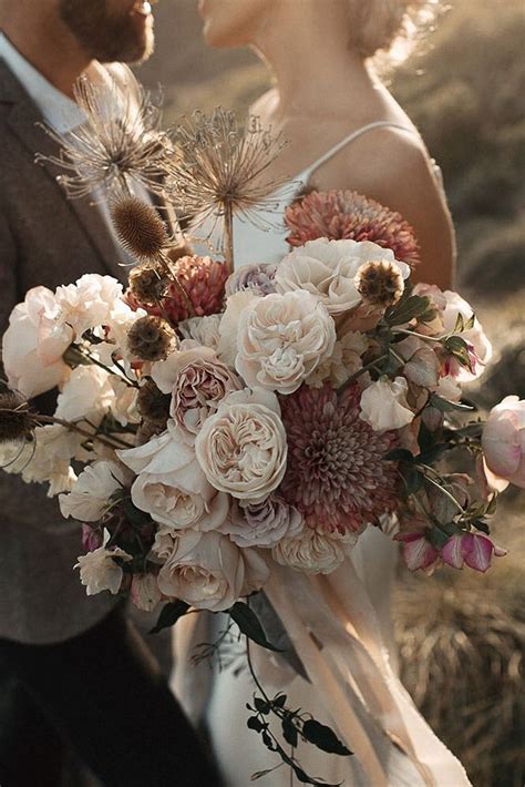 33 wildflower wedding bouquets not just for the country