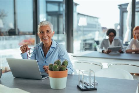 top resume tips  experienced older workers