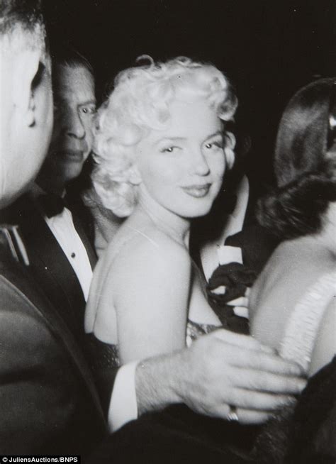 rare unseen photographs of marilyn monroe go up for sale for 400 000 as her grave marker also