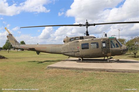 Aviation Photographs Of Bell Uh 1h Iroquois Abpic