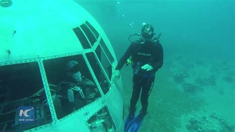 aehnliches foto underwater diving  world