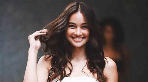 kelsey merritt first filipino to walk in the victoria s