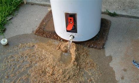 hot water heater making noise  water running