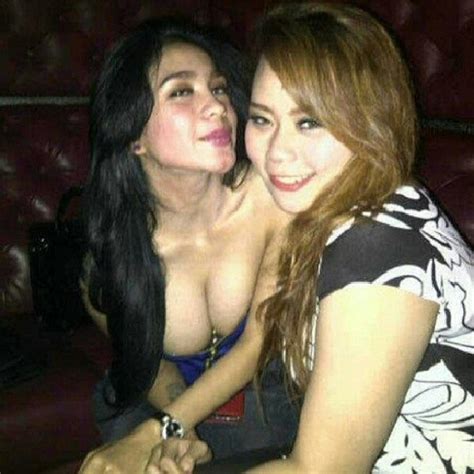 Sexy Party With Bibie Julius Kandang Foto Model