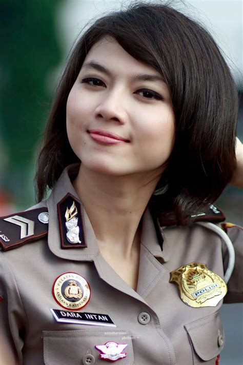 Foto Cantik Wajah Manis Dan Cantik Polisi Wanita Indonesia