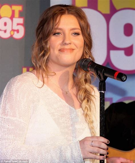 ella henderson works low key chic for us radio appearance daily mail online