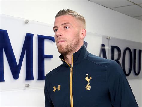 toby alderweireld waiting   contract offer  tottenham  independent  independent