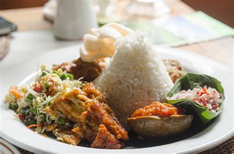 makanan indonesia  aja