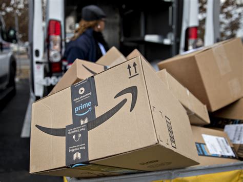 shipping  fulfillment businesses  worried  amazon