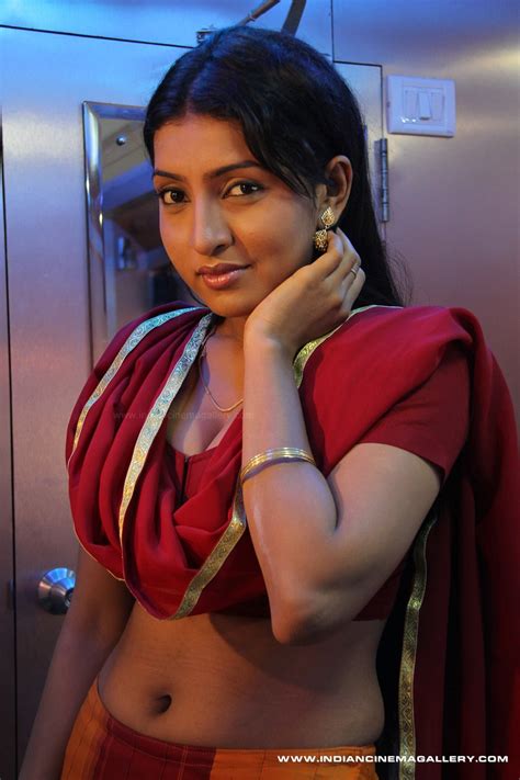 Desi Indian Bhabhi Pictures 3 Actress Hot Pics Wallpapers Images News