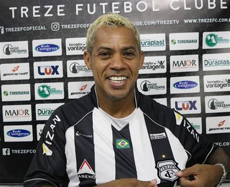 marcelinho paraiba nao vai ter sequelas de avc mas vai ficar  dias