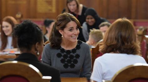 the duchess of cambridge to guest edit huffington post u k in february