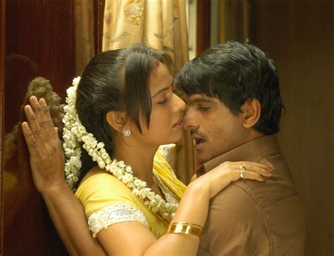 Tamil Movie Mayanginen Thayanginen Hot Stills Beautiful