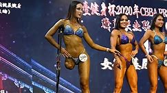 Female bodybuilder with one leg captures hearts in China | AFP