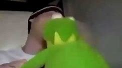 Kermit the frog drinks the gay potion 🥵🥵