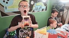 NEW iPHONE SURPRiSE FOR HiS 9TH BiRTHDAY!