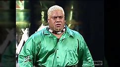 Stone Cold vs The Rock vs The Undertaker vs Triple H vs Kurt Angle vs Rikishi - Hell In A Cell 2000 
