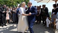 Putin dances with Austrian FM at her wedding