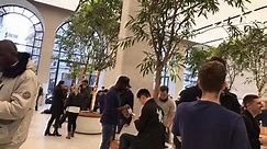 Mashable UK - iPhone X launch in the UK: Live from the...