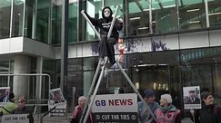XR demonstrators throw fake oil in GB News protest
