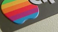 How did Apple make the Rainbow Logo? 🍎🌈