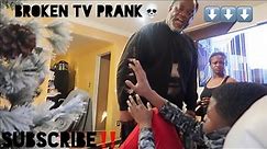 Epic broken Tv prank on parents!!! GETS VIOLENT***PRANK***
