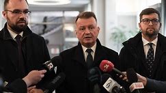 Politycy PiS weszli do siedziby Polskiego Radia.