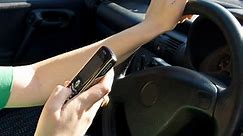Can't stop texting while driving? Use this